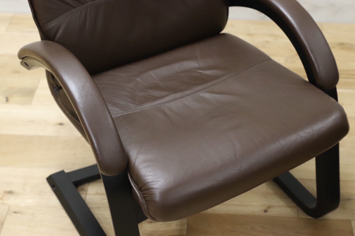 GMEN55E○内田洋行 / UCHIDA 高級 アームチェア 2脚セット ブラウン レザー 革張り カンチレバー 事務 オフィス 応接 書斎 定価約27万
