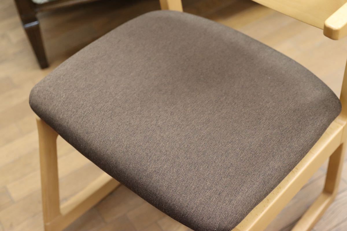GMEN160○オカムラ / okamura ロッキングチェア テレワーク 書斎 チェア 椅子 ビーチ材 展示品