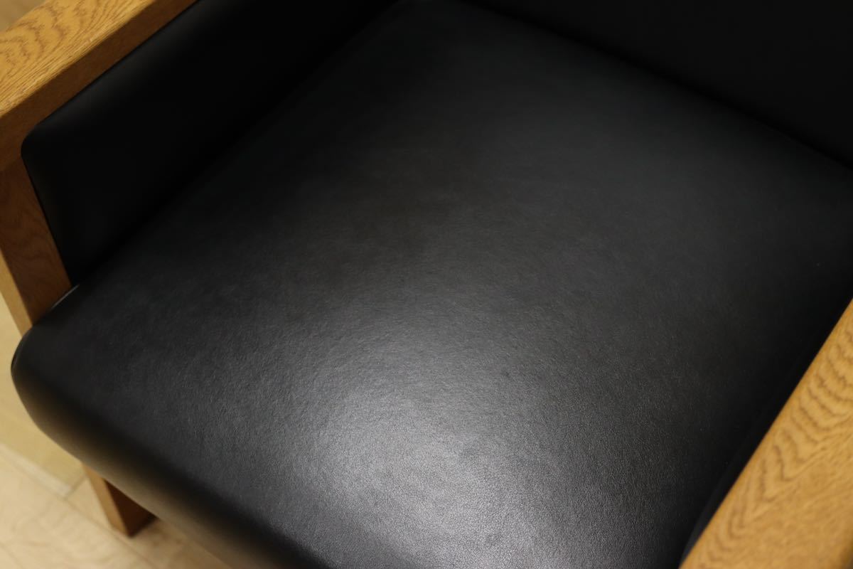 GMEK919B○北欧スタイル 1人掛けソファ シングルソファ ラウンジチェア イージーチェア オーク材 GE55 リプロダクト ハンスウェグナー