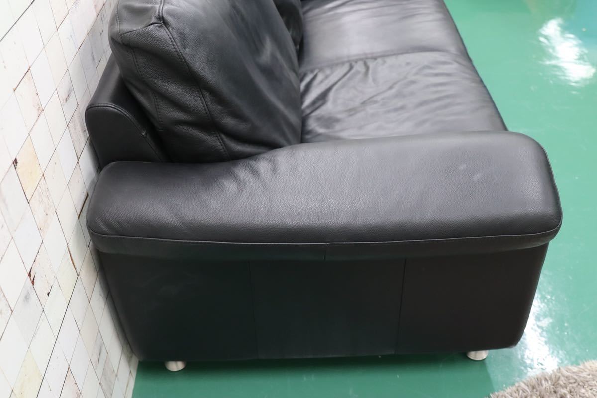 GMEH289A○HTL / ワタリジャパン 2人掛けソファ ラブソファ 2シーター 黒本革 IDC大塚家具 展示品
