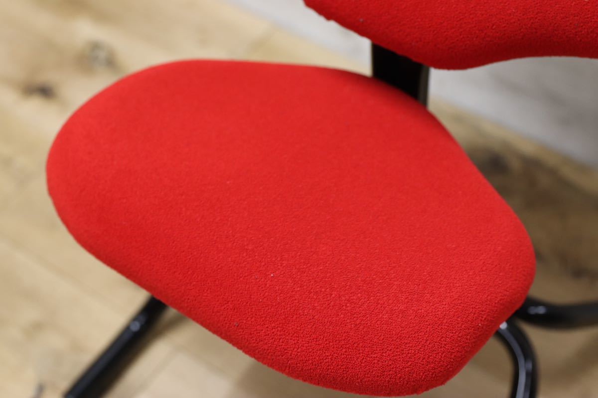 GMFS2A○ Balans Junior HAG バランスチェア 北欧 ノルウェー ファブリック 赤