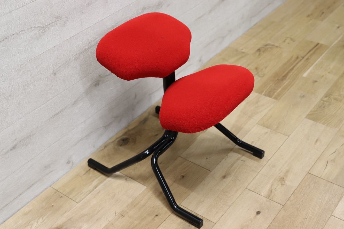 GMFS2A○ Balans Junior HAG バランスチェア 北欧 ノルウェー ファブリック 赤