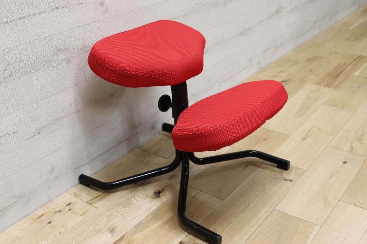 GMFS2B○Balans Junior HAG バランスチェア 北欧 ノルウェー ファブリック 赤