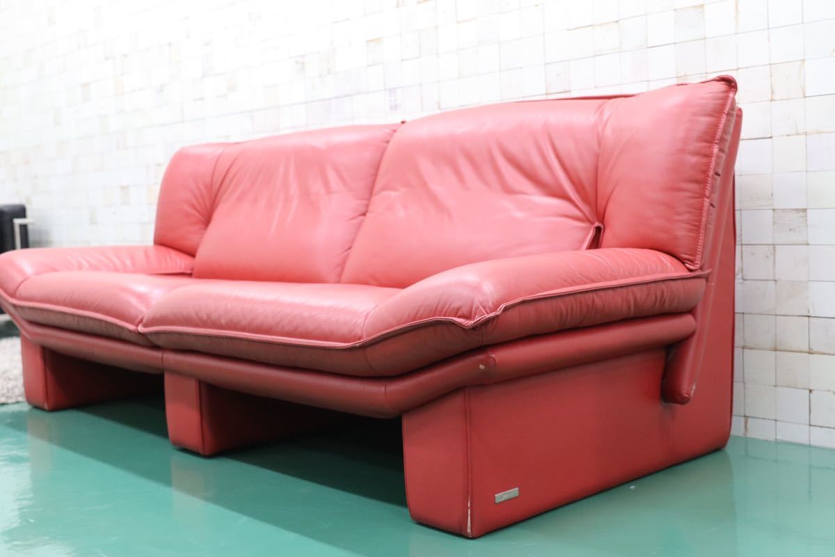 GMFS13○NICOLETTI / ニコレッティ Ambassador アンバサダー 3人掛けソファ トリプルソファ 総革 赤 イタリアモダン 参考定価約65万