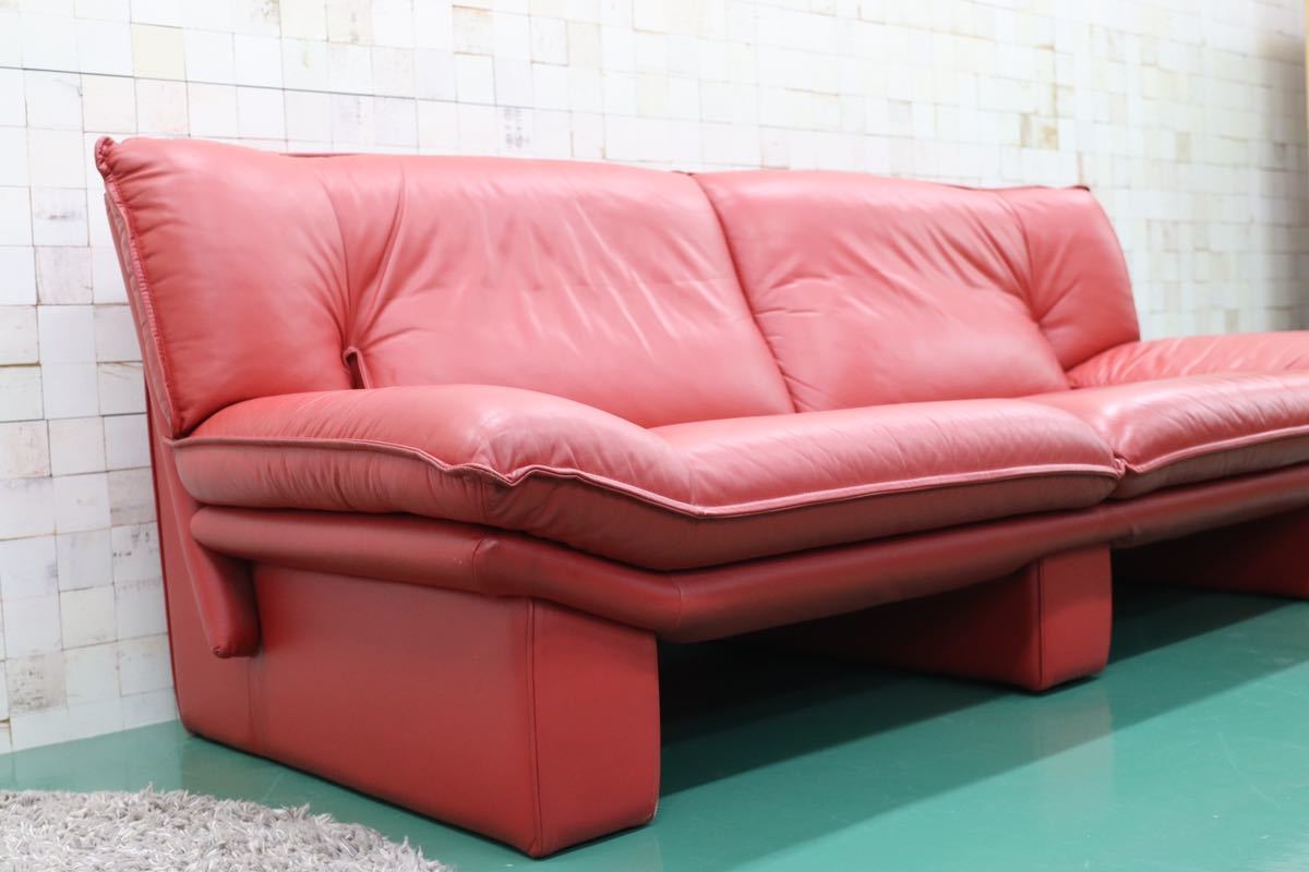 GMFS13○NICOLETTI / ニコレッティ Ambassador アンバサダー 3人掛けソファ トリプルソファ 総革 赤 イタリアモダン 参考定価約65万