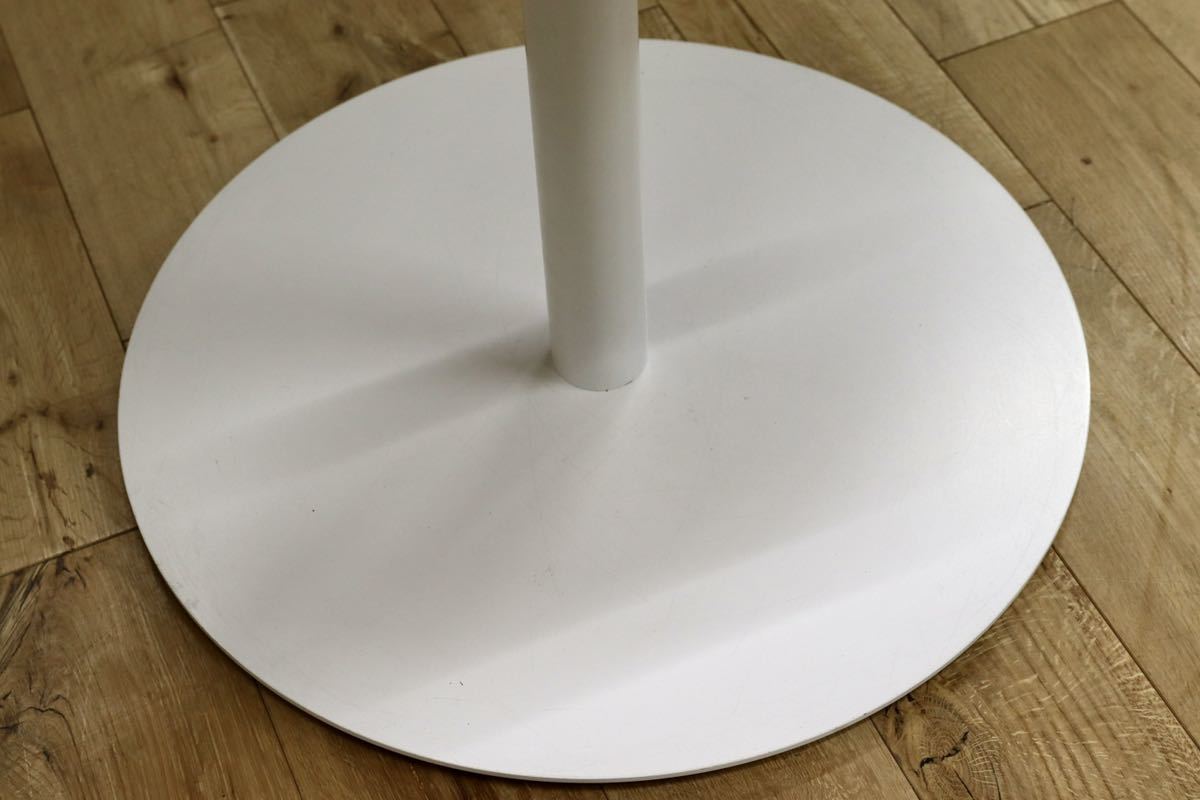 GMET353C○Cassina / カッシーナ ミーティングテーブル ラウンドテーブル オフィス 丸テーブル イタリア モダン 特注 展示品