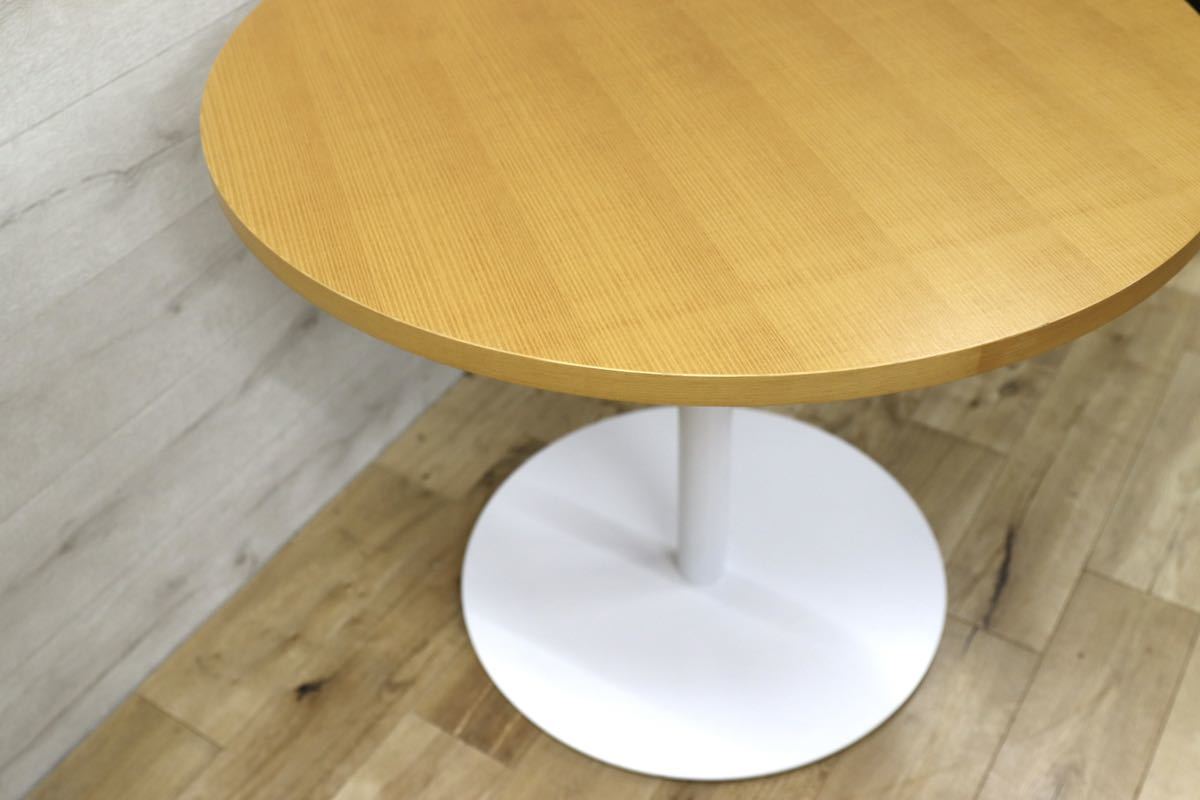 GMET353D○Cassina / カッシーナ ミーティングテーブル ラウンドテーブル オフィス 丸テーブル イタリア モダン 特注 展示品