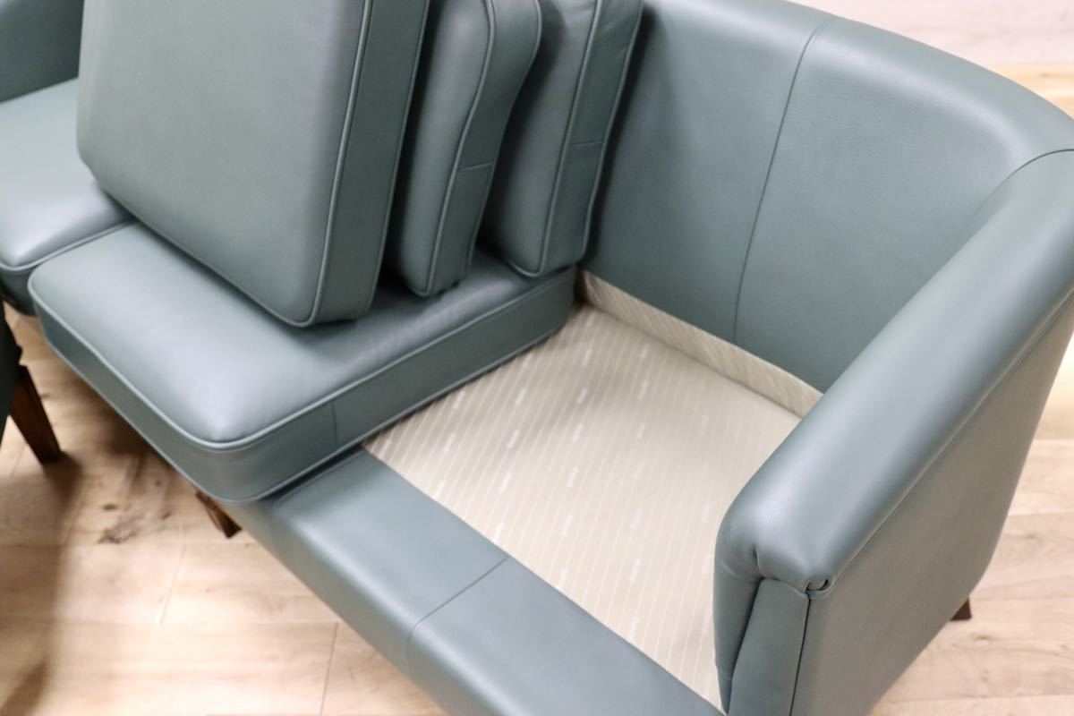 GMFT103A○domani / ドマーニ QUEENSLIFE クイーンズライフ 3人掛けソファ トリプルソファ オットマン 緑色 総革 定価約50万 展示品