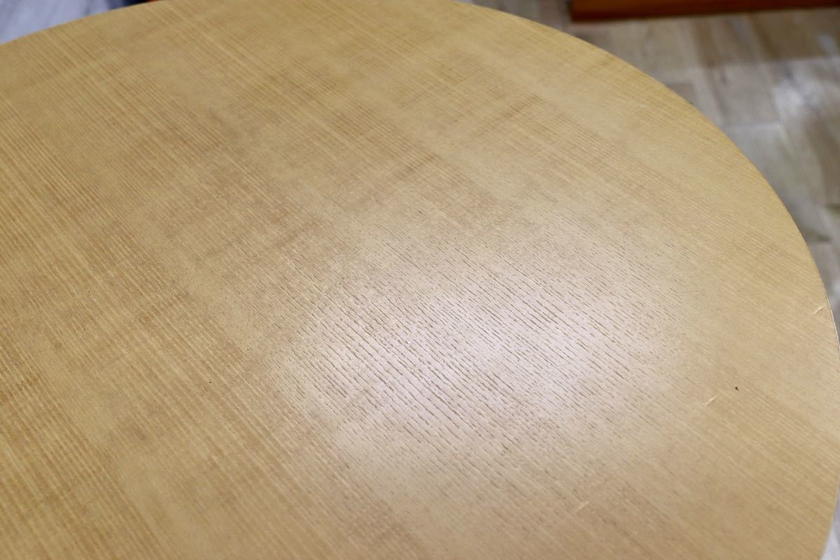 GMET353F○Cassina / カッシーナ ミーティングテーブル ラウンドテーブル オフィス 丸テーブル イタリア モダン 特注