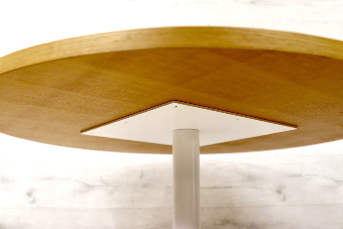 GMET353F○Cassina / カッシーナ ミーティングテーブル ラウンドテーブル オフィス 丸テーブル イタリア モダン 特注