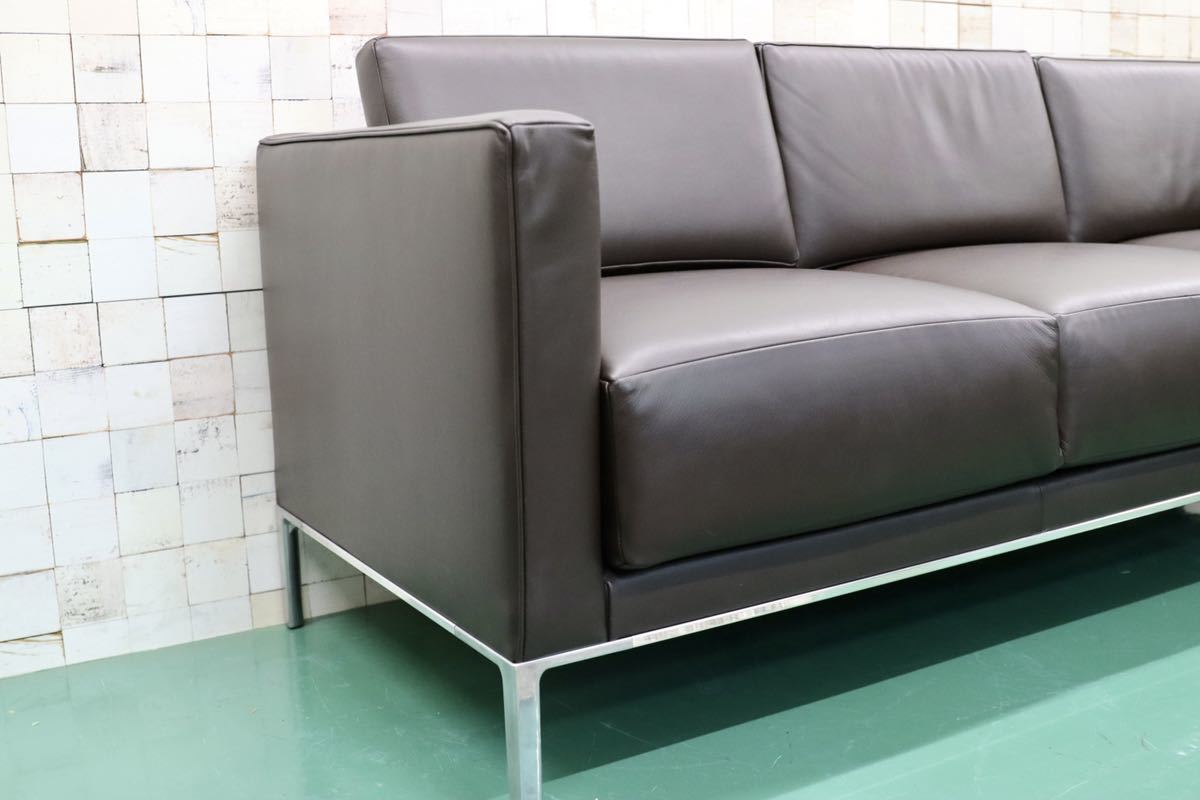 GMFN67○Cassina / カッシーナ GRAB グラブ 3人掛けソファ トリプルソファ ダークブラウン 総革 定価約120万 短期展示品