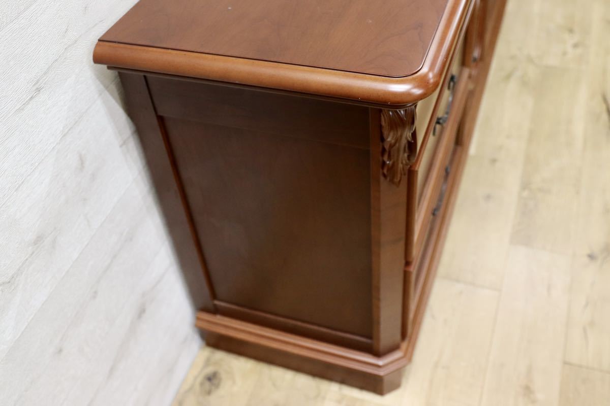 GMFT130○Lynn Hollyn / リンホーリン サイドボード リビングボード チェスト 定価約38万 収納家具 エレガント クラシック IDC大塚家具