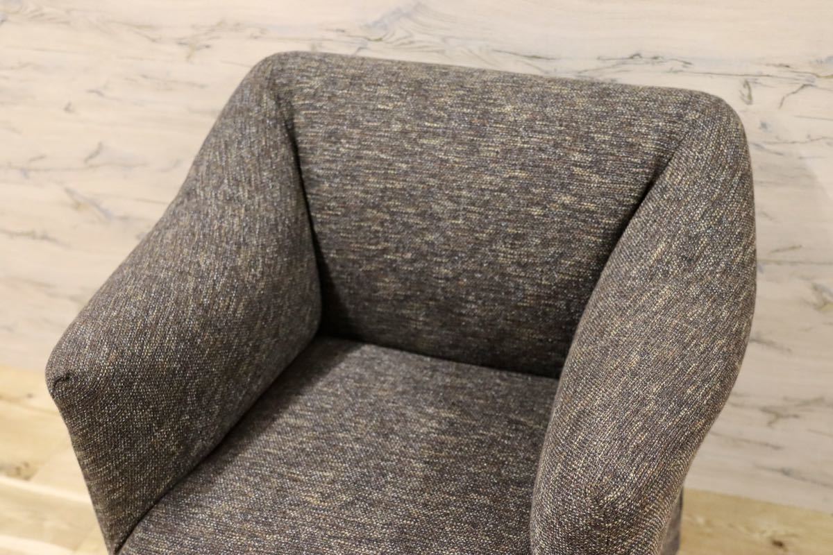 GMFK318D○Cassina / カッシーナ 684 PICCOLA TENTAZIONE ピッコラテンタツィオーネ ラウンジアームチェア 定価約40万 展示品