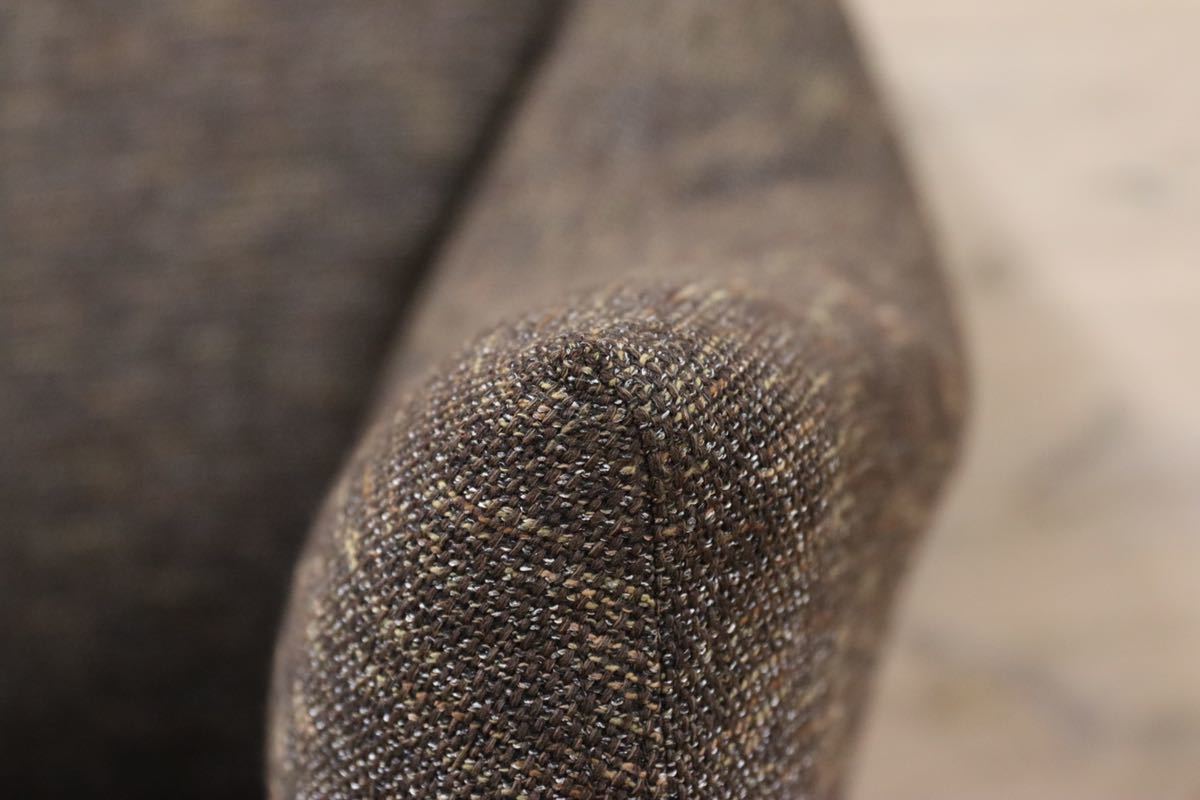 GMFK318H○Cassina / カッシーナ 684 PICCOLA TENTAZIONE ピッコラテンタツィオーネ ラウンジアームチェア 定価約40万 展示品