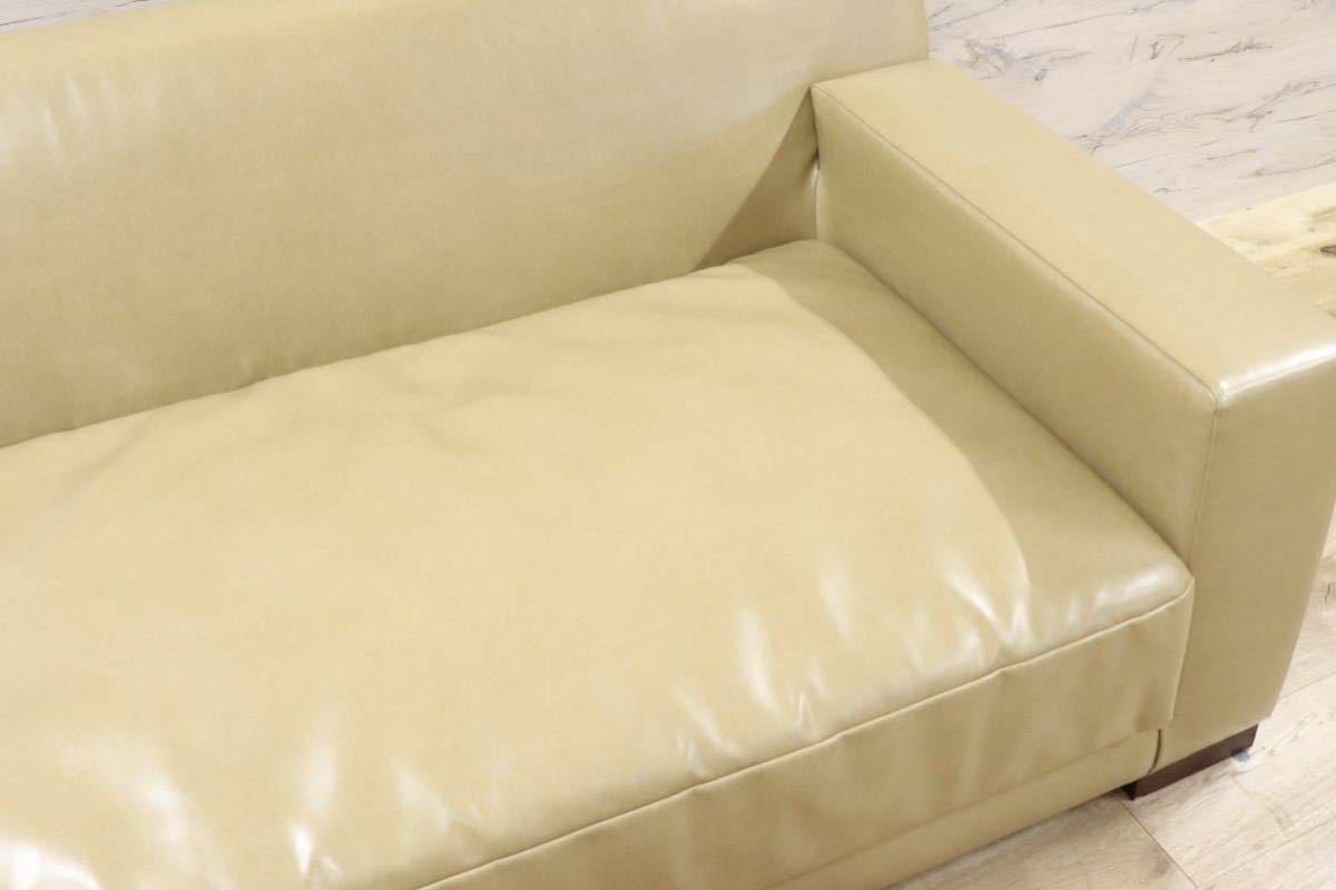 GMFN154○HUKLA / フクラ REGIO レジオ T523 2.5人掛けソファ ラブソファ 長椅子 高級モダン IDC大塚家具