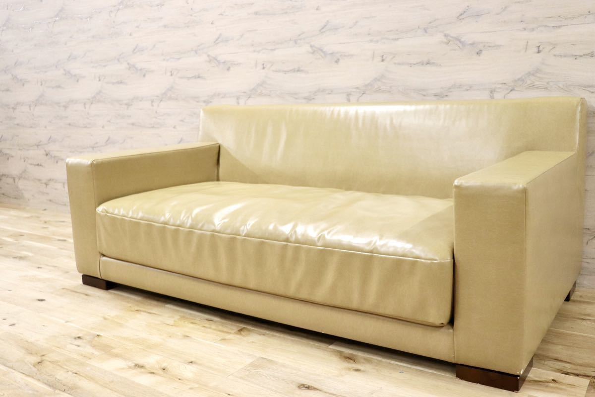 GMFN154○HUKLA / フクラ REGIO レジオ T523 2.5人掛けソファ ラブソファ 長椅子 高級モダン IDC大塚家具