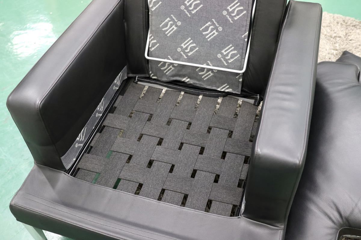 GMFF39○de sede / デセデ FSM FM270 1人掛けソファ シングルソファ ラウンジチェア IDC大塚家具 北欧 黒 本革 定価約62万 展示品