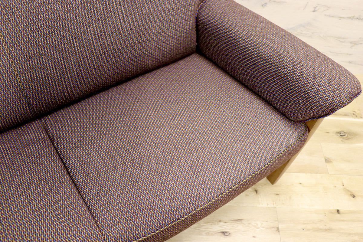 GMFK240○karimoku / カリモク UW3712 2人掛けソファ ラブソファ 長椅子 ファブリック 国産家具 定価約21万 展示品