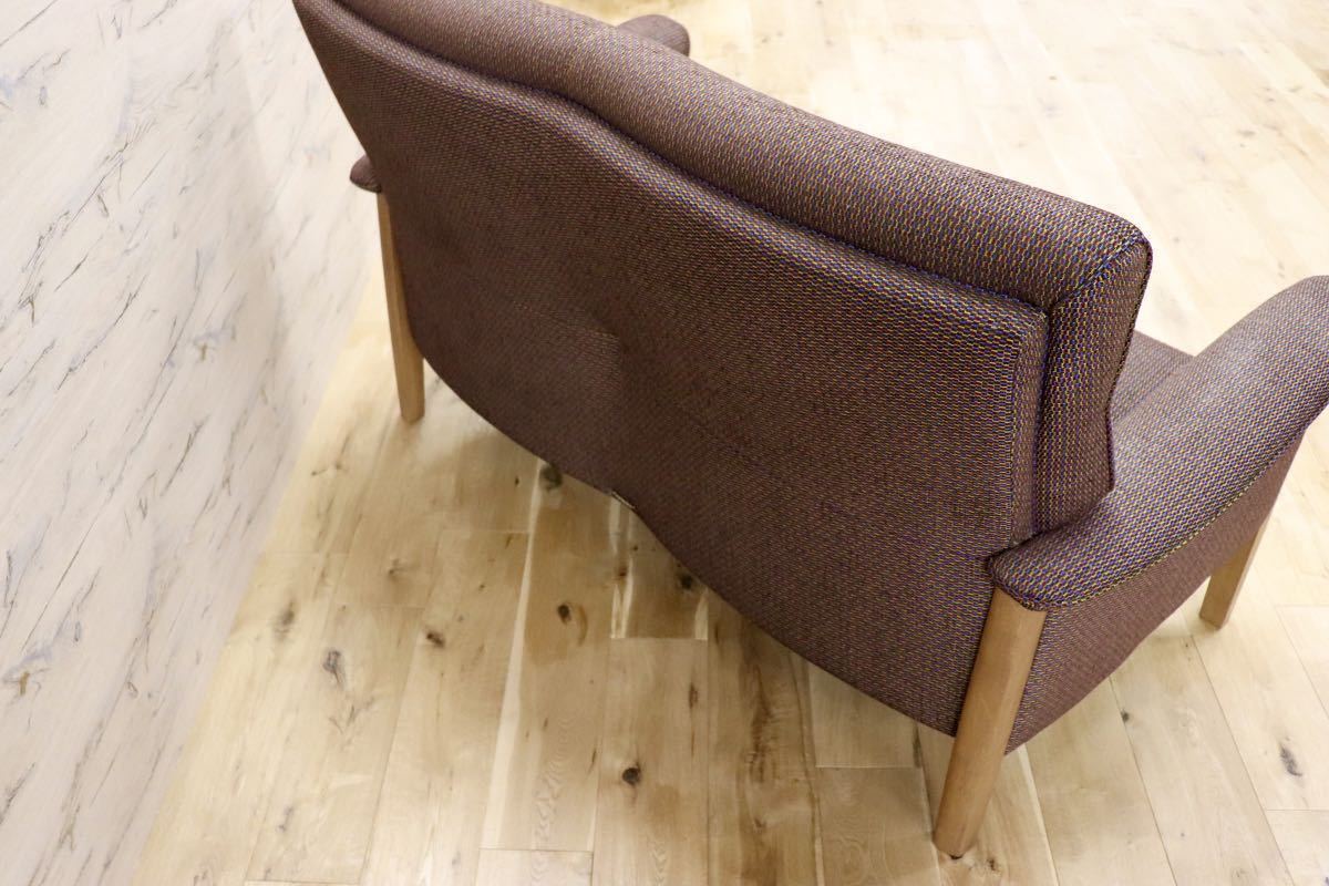 GMFK240○karimoku / カリモク UW3712 2人掛けソファ ラブソファ 長椅子 ファブリック 国産家具 定価約21万 展示品