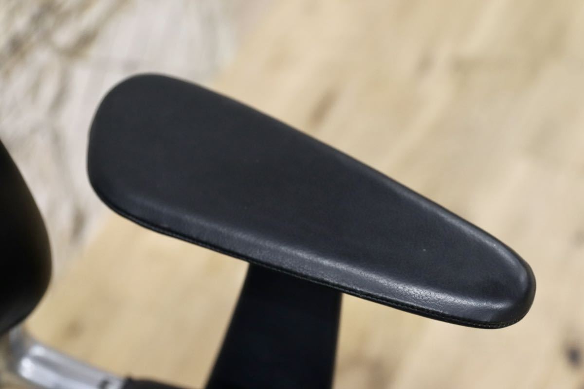 GMFH160○Vitra / ヴィトラ Meda メダ アルベルト・メダ デスクチェア ワークチェア 書斎椅子 本革 背面布 約30万 高級 エグゼクティブ