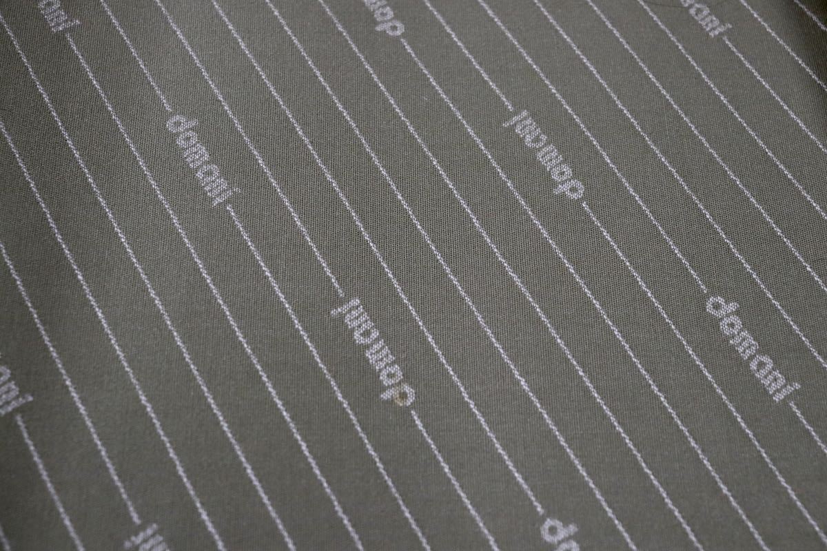 GMFN182○domani / ドマーニ カリモク最高峰 1人掛けソファ シングルソファ アームチェア ラウンジチェア ファブリック 応接 国産家具