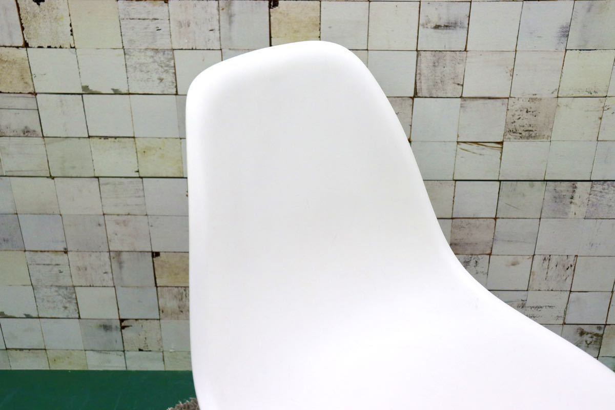 GMFK482A○HermanMiller / ハーマンミラー Eames Plastic Chair イームズプラスチックチェア サイドシェルチェア ホワイト 定価約5.3万