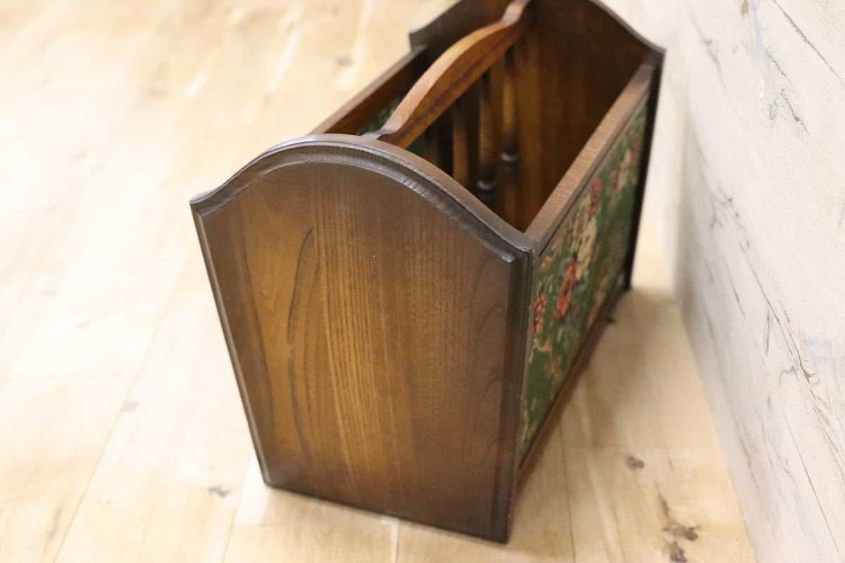 GMFK579○飛騨産業 / HIDA キツツキ マガジンラック 小物入れ レトロカントリー 希少 アンティーク 雑貨 インテリア ラック