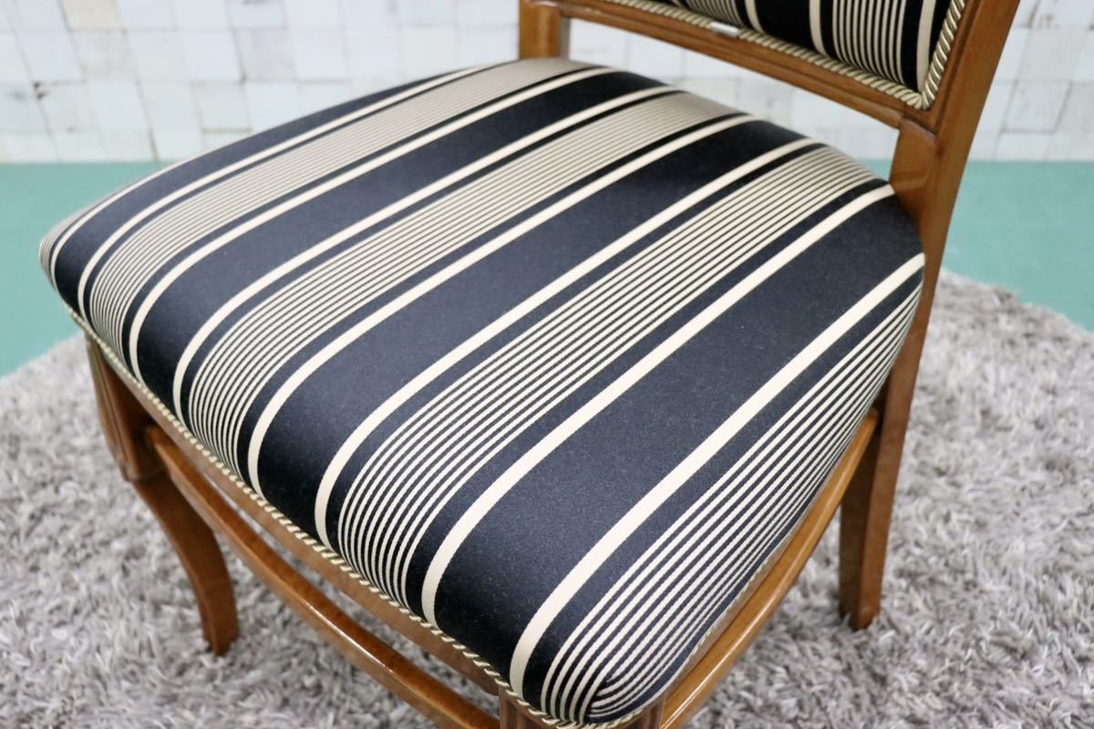 GMFK423A○イタリア製 輸入家具 ダイニングチェア 椅子 4脚セット ロココ様式 ファブリック 猫脚 クラシック エレガント 展示品