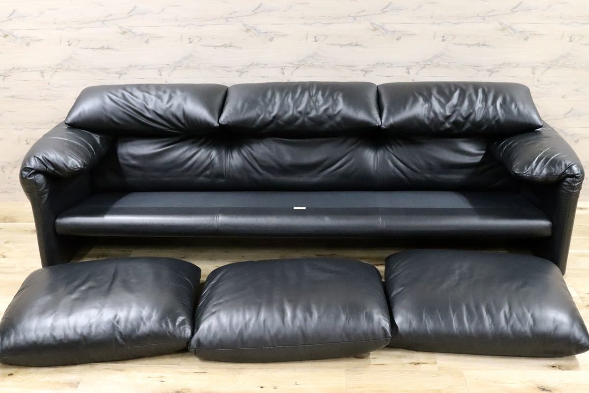 GMFN167○Cassina / カッシーナ 675 MARALUNGA マラルンガ 3人掛けソファ トリプルソファ 本革 ヴィコ・マジストレッティ 定価約215万 美品