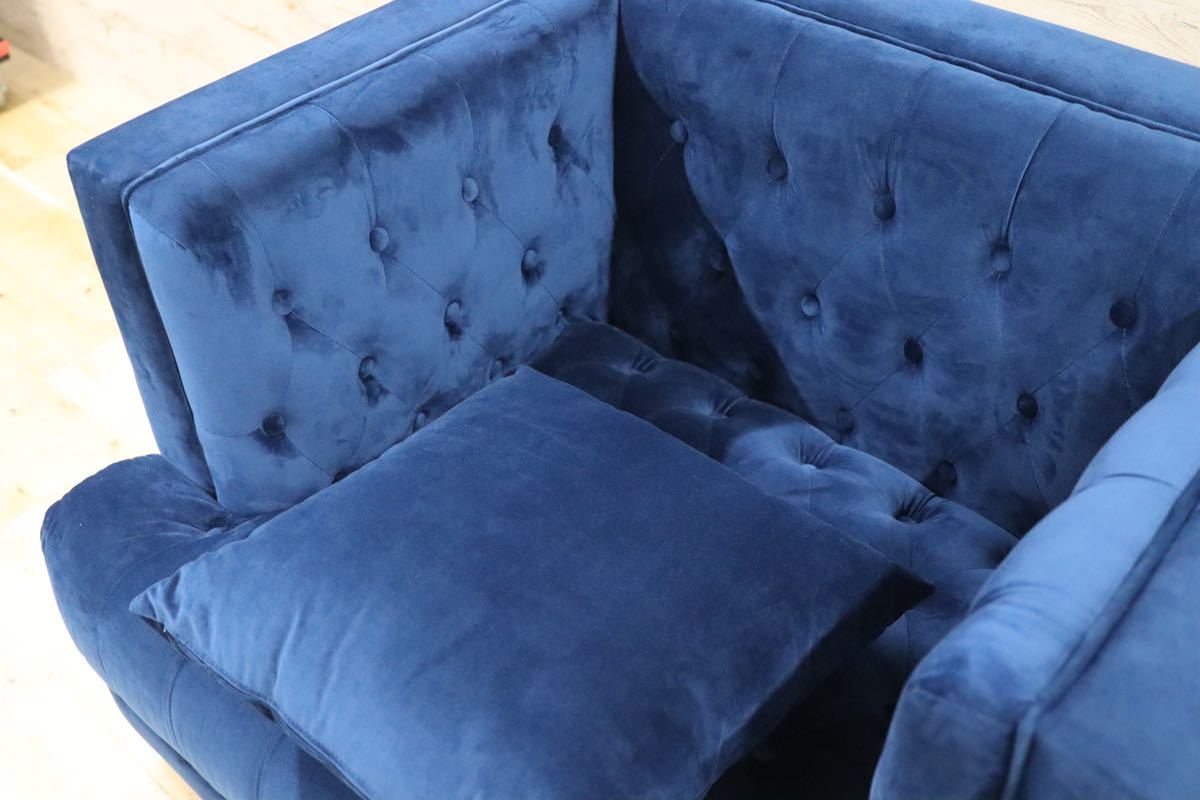GMFK520○Meridian Furniture / メディリアンファニチャー ベルベットソファ ブルー 1人掛けソファ ラウンジチェア 定価23.6万 短期展示品