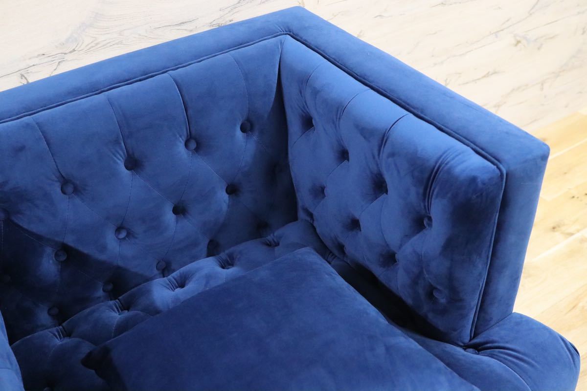 GMFK520○Meridian Furniture / メディリアンファニチャー ベルベットソファ ブルー 1人掛けソファ ラウンジチェア 定価23.6万 短期展示品