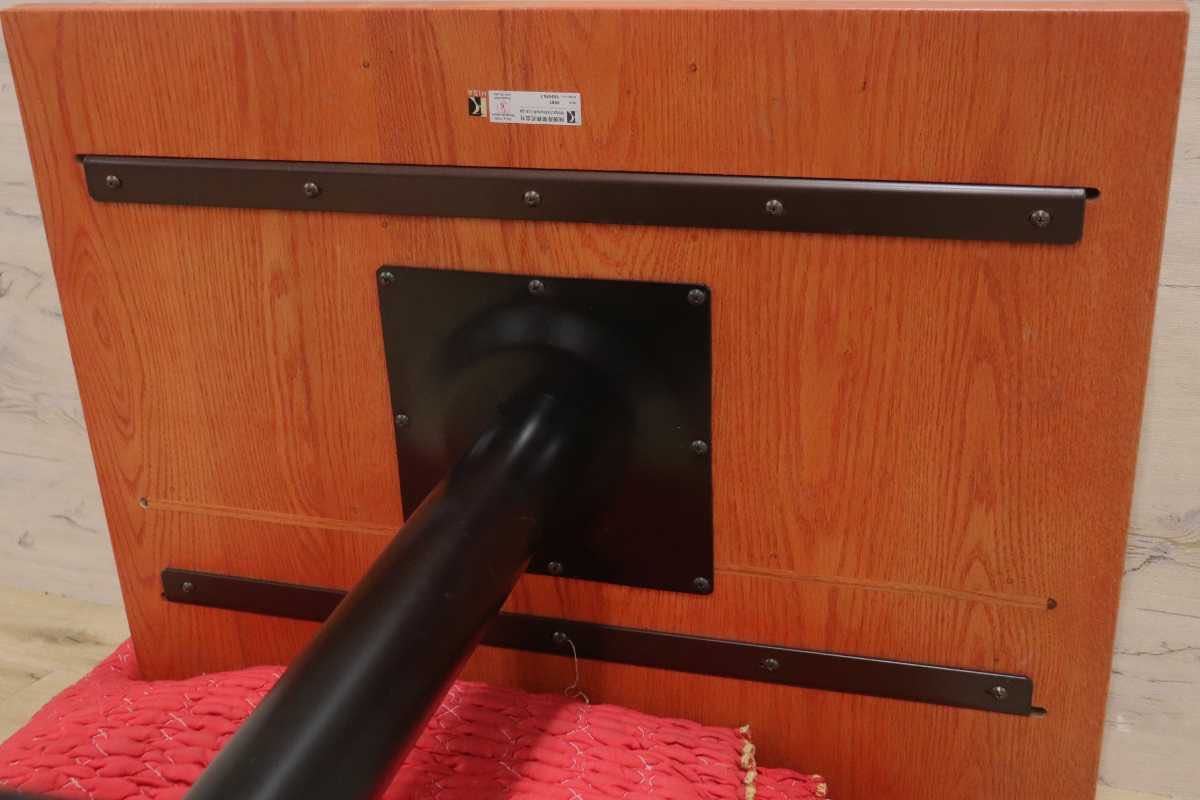 GMFH237N○飛騨産業 / HIDA キツツキ 9981 ダイニングテーブル カフェテーブル 楢材 無垢 インダストリアル 店舗什器 カフェ 飛騨家具