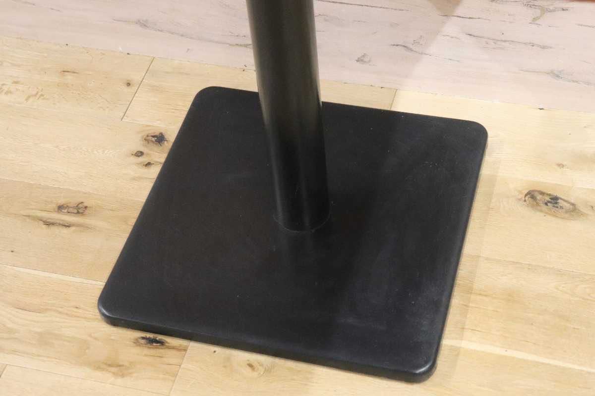 GMFH237Q○飛騨産業 / HIDA キツツキ 9981 ダイニングテーブル カフェテーブル 楢材 無垢 インダストリアル 店舗什器 カフェ 飛騨家具