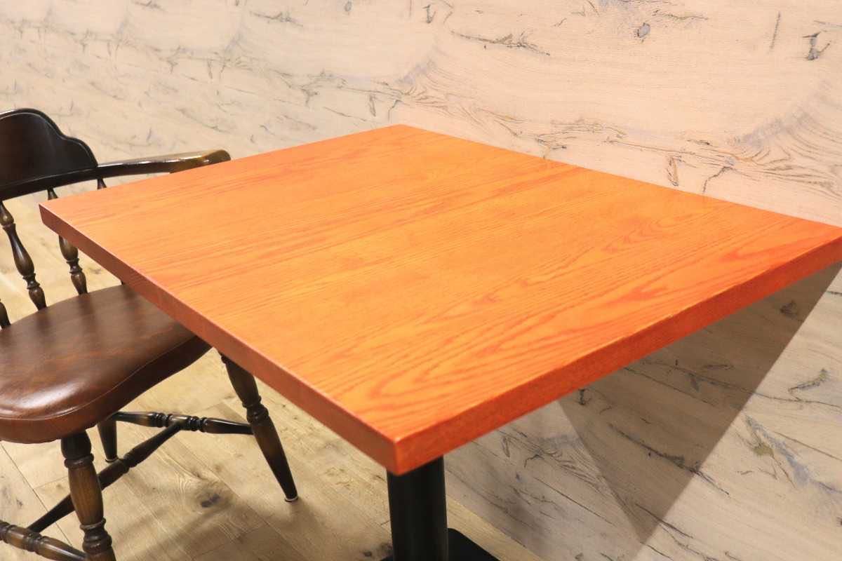 GMFH237T○飛騨産業 / HIDA キツツキ 9981 ダイニングテーブル カフェテーブル 楢材 無垢 インダストリアル 店舗什器 カフェ 飛騨家具