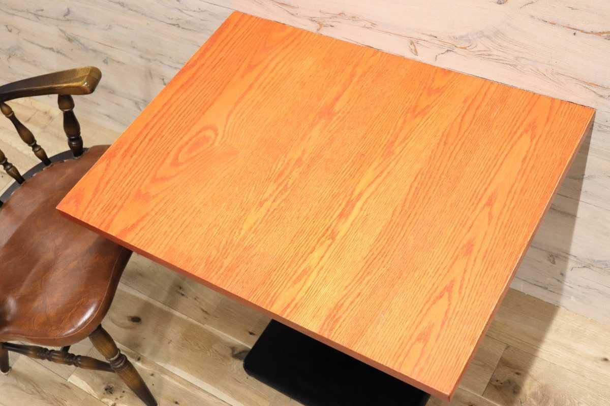 GMFH237W○飛騨産業 / HIDA キツツキ 9981 ダイニングテーブル カフェテーブル 楢材 無垢 インダストリアル 店舗什器 カフェ 飛騨家具