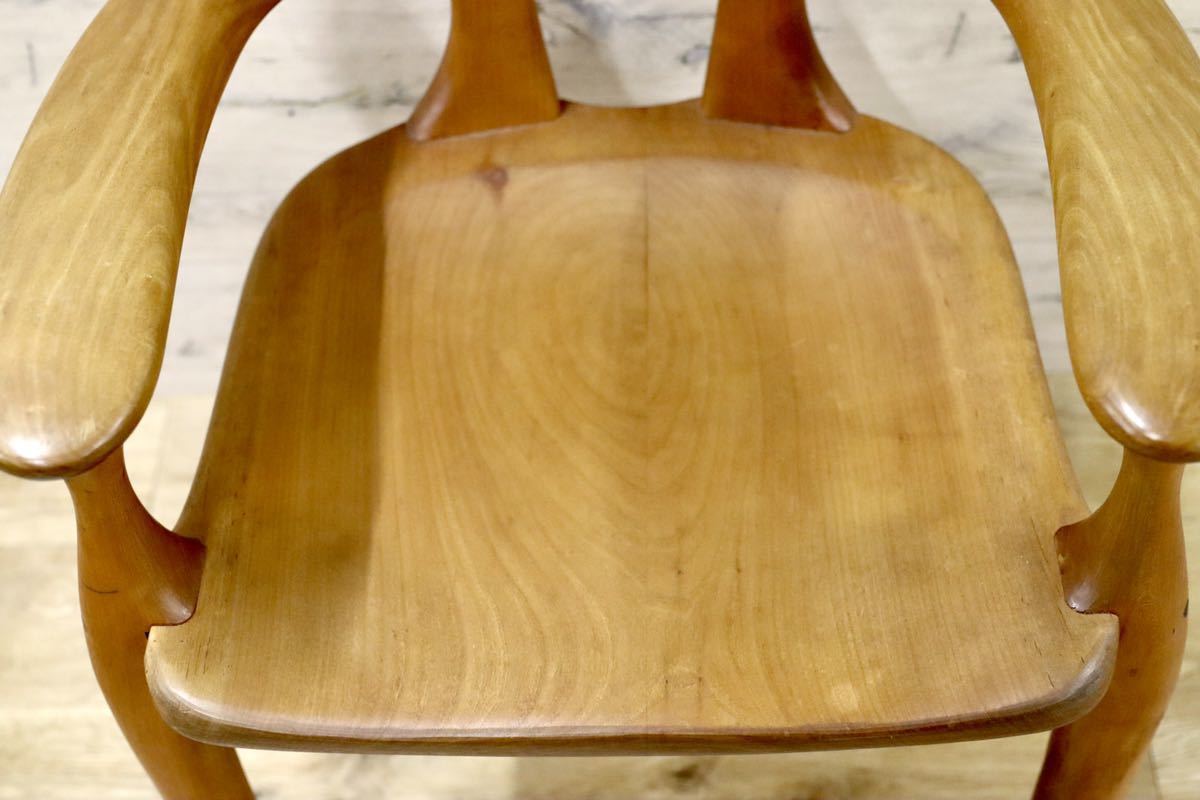 GMFK364A○松本泉 工房家具 アームチェア 椅子 桜材 デザイナーズ インテリア 希少 ヴィンテージ 木工品 検)飛騨家具 ACTUS 北欧