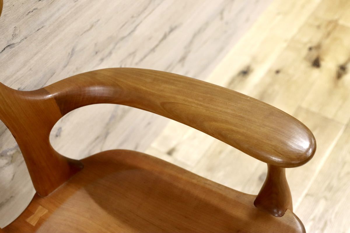 GMFK364B○松本泉 工房家具 アームチェア 椅子 桜材 デザイナーズ インテリア 希少 ヴィンテージ 木工品 検)飛騨家具 ACTUS 北欧