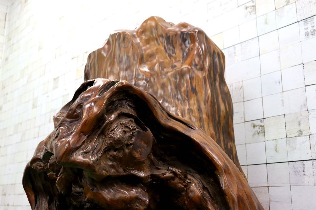 GMFS276○世界遺産屋久杉 無垢 一枚板 衝立 オブジェ 置物 玄関 和室 座敷 伝統工芸 うるし塗り 希少 重厚 定価約400万