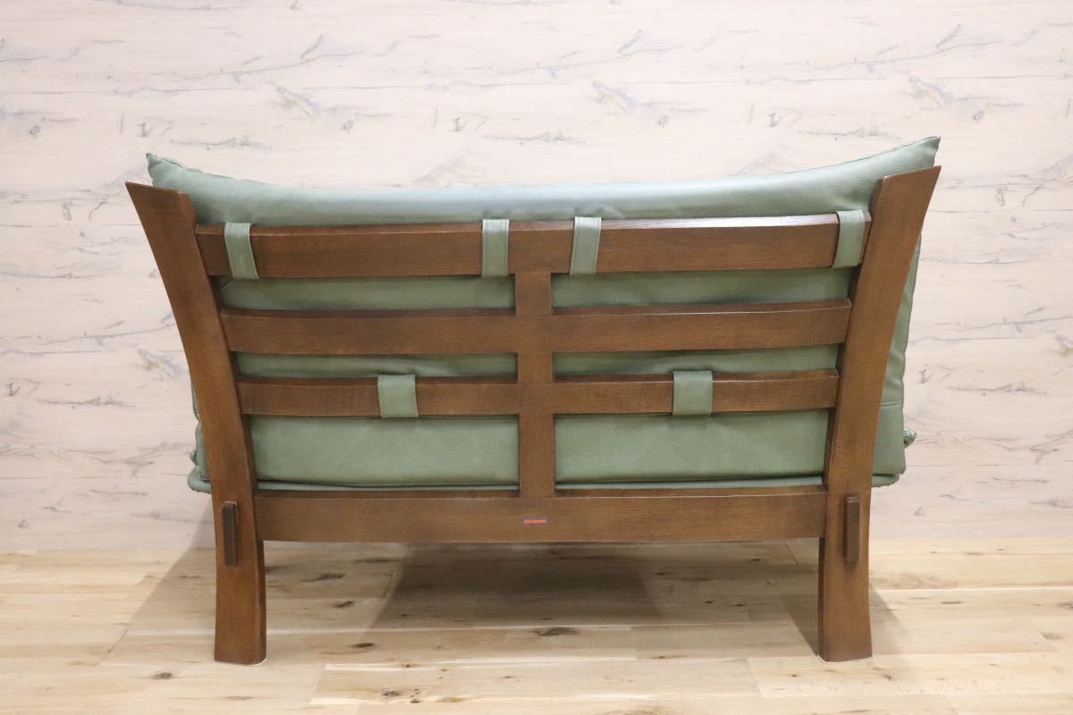 GMFN265○シラカワ / shirakawa 2人掛けソファ ラブソファ 長椅子 合皮 楢材 飛騨家具 モダン 定価約16万