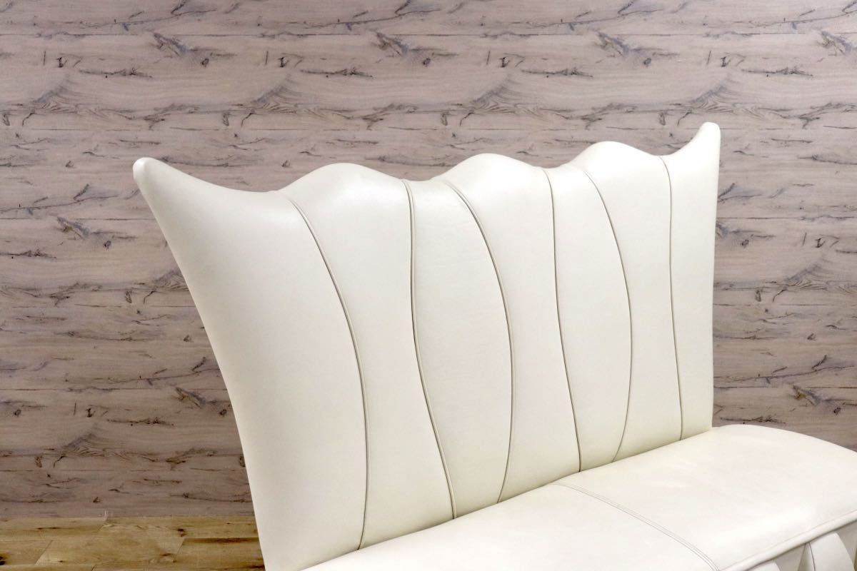 GMFH306○Bretz / ブレッツ 2人掛けソファ ラブソファ 長椅子 ハイバック ユーロカーサ取扱い 総革 アイボリー 鋲打 ドイツ 最高級 希少