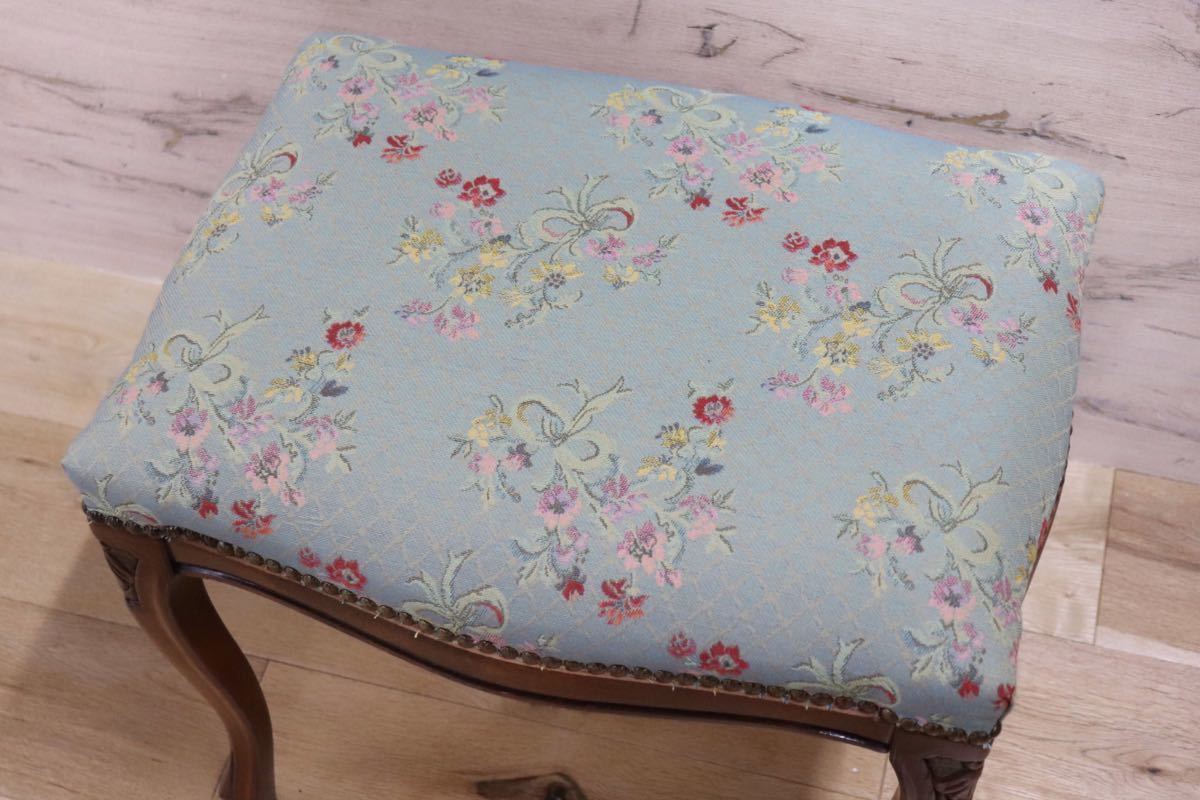 GMFS246A○イタリア製 クラシック スツール 腰掛け 椅子 木製 鋲打ち 猫脚 グリーン ロココ 花柄 展示品