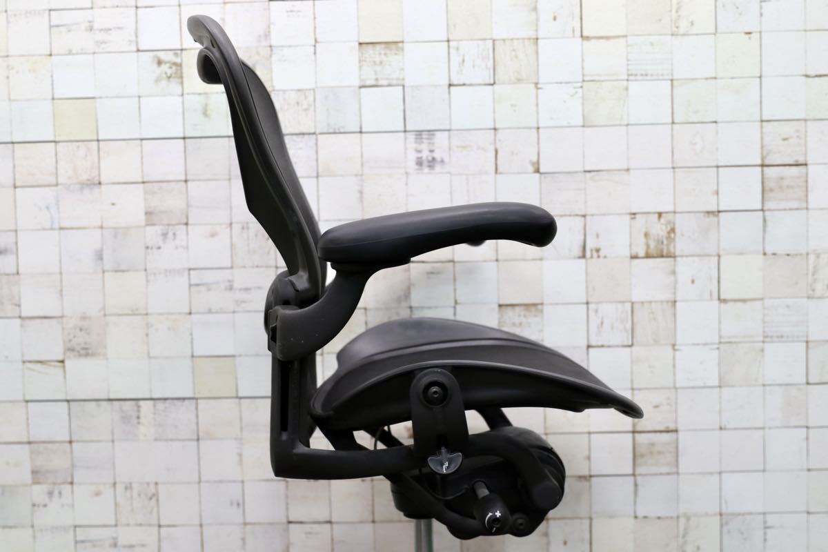 GMFS373○Herman Miller / ハーマンミラー AERON アーロンチェア デスクチェア ポスチャーフィット 書斎椅子 Bサイズ