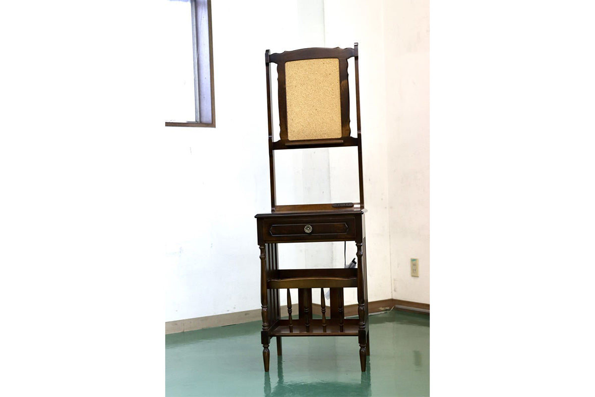 GMEN228○karimoku / カリモク コルクボード 玄関ラック コロニアル 花台 飾り台 カントリー 未使用在庫品