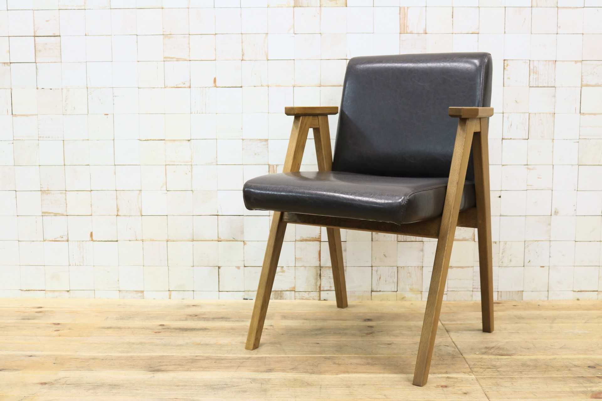 GMIK602◯unico / ウニコ デール DALE ダイニングチェア 食卓椅子 アームチェア ダークブラウン レザー 北欧スタイル 約3.1万 未使用B品