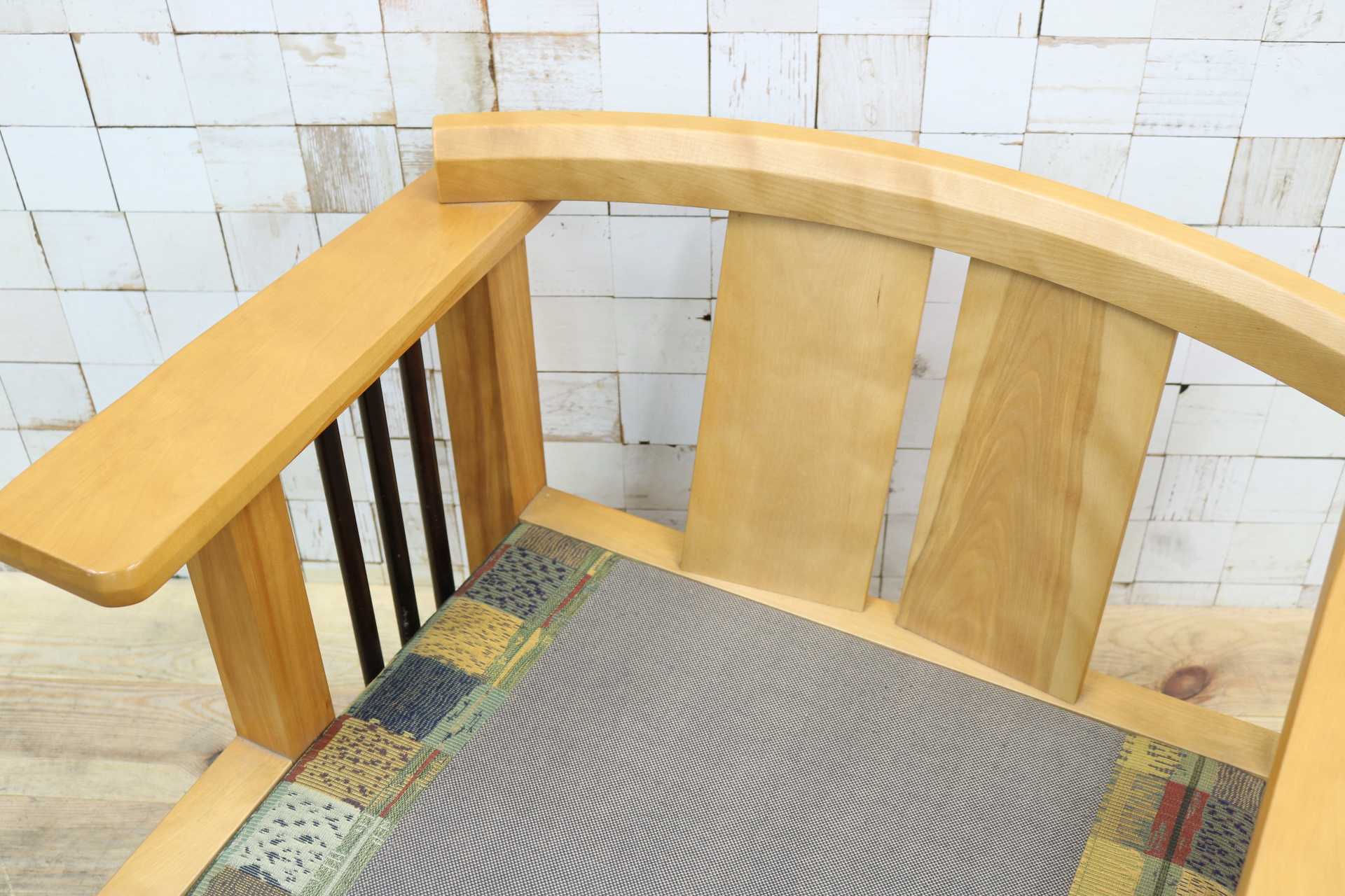 GMIK831B○モリシゲ / MORISHIGE シングルソファ ラウンジチェア 1人掛けソファ アームチェア 椅子 ファブリック レトロ 国産家具 希少