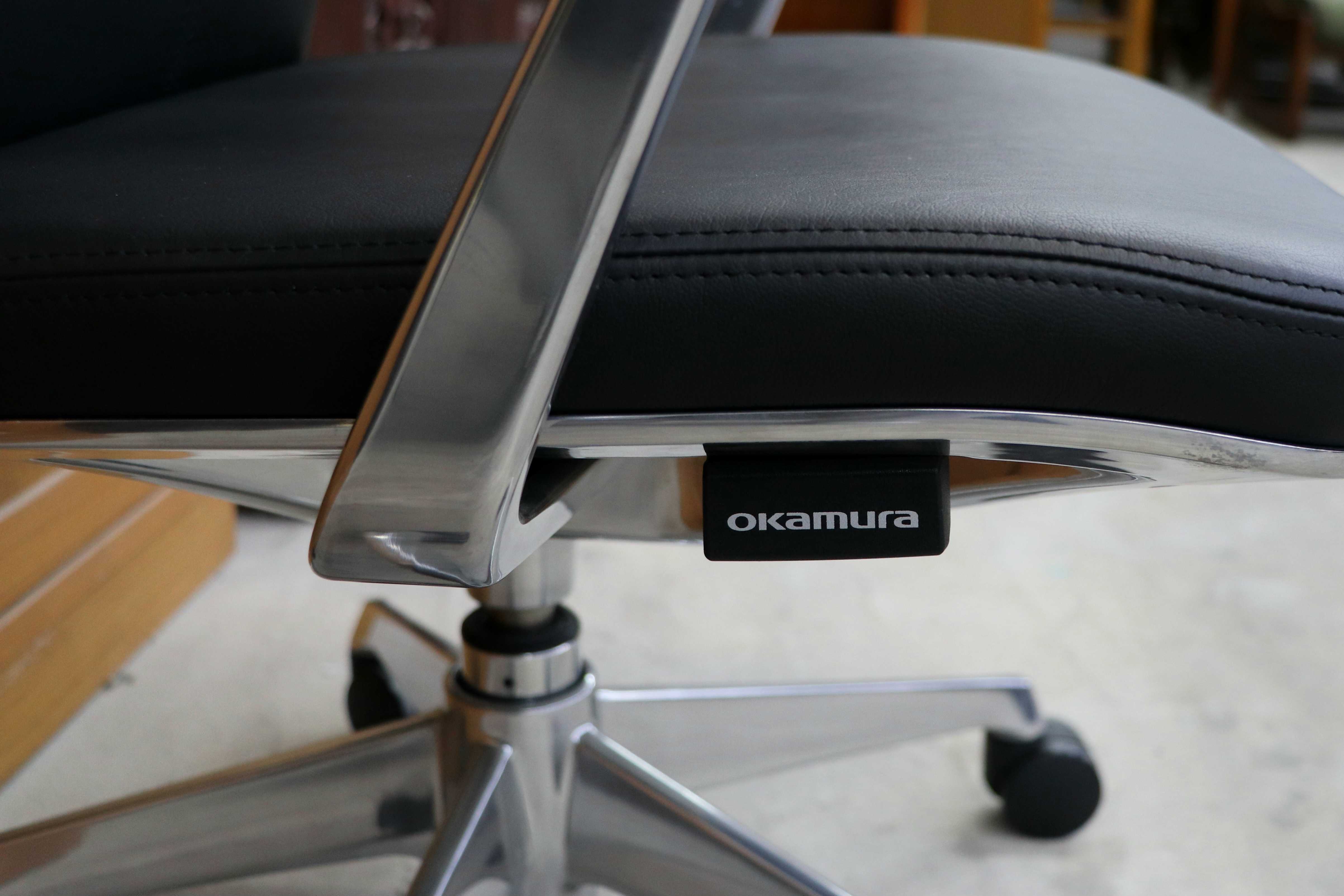 GMIK678D○okamura / オカムラ CRAFTIE クラフティー デスクチェア オフィスチェア アームチェア 本革 ウォールナット 定価約38万 展示品