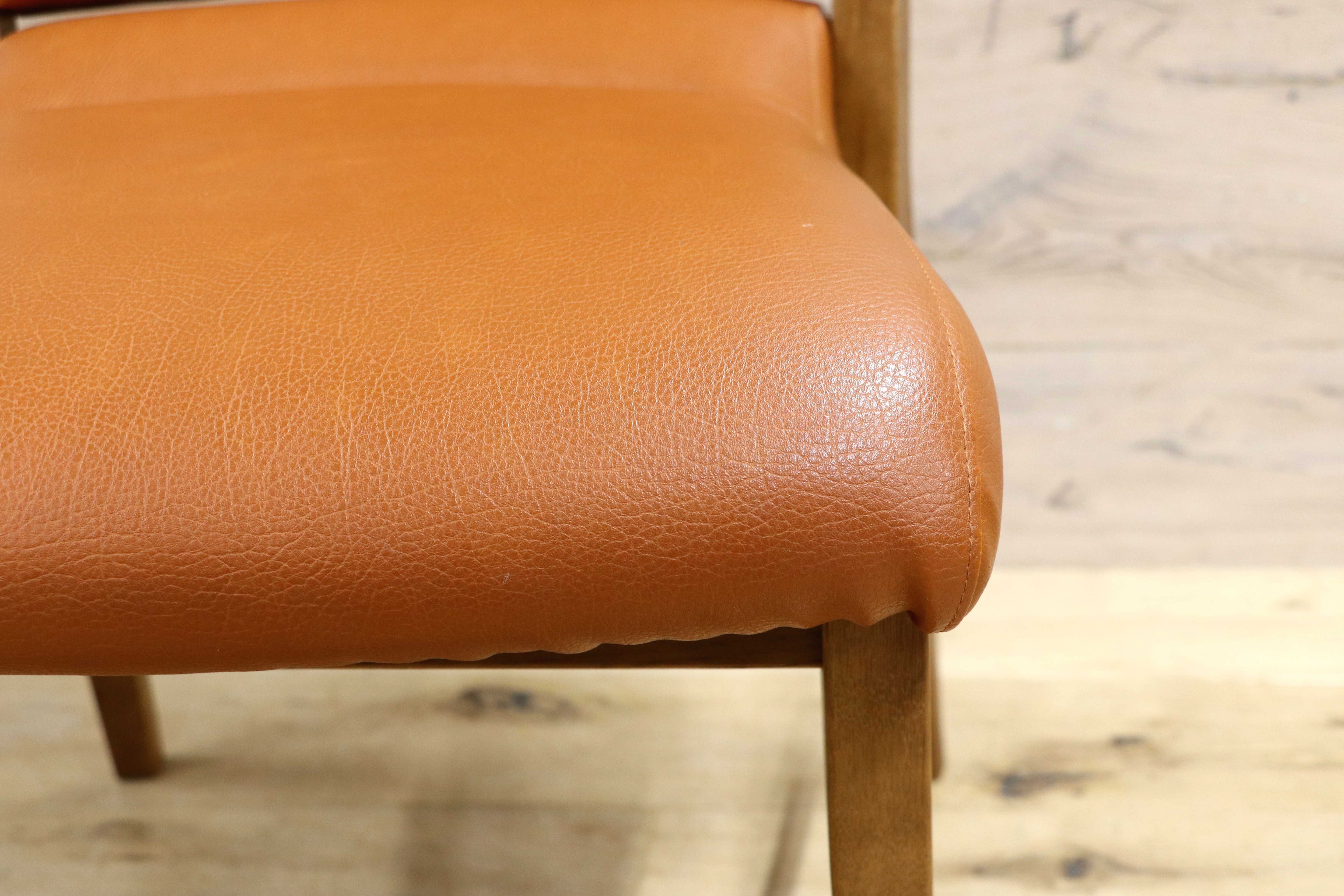 GMIS356A○karimoku / カリモク ダイニングチェア アームレスチェア 椅子 国産家具 1人掛け レザー