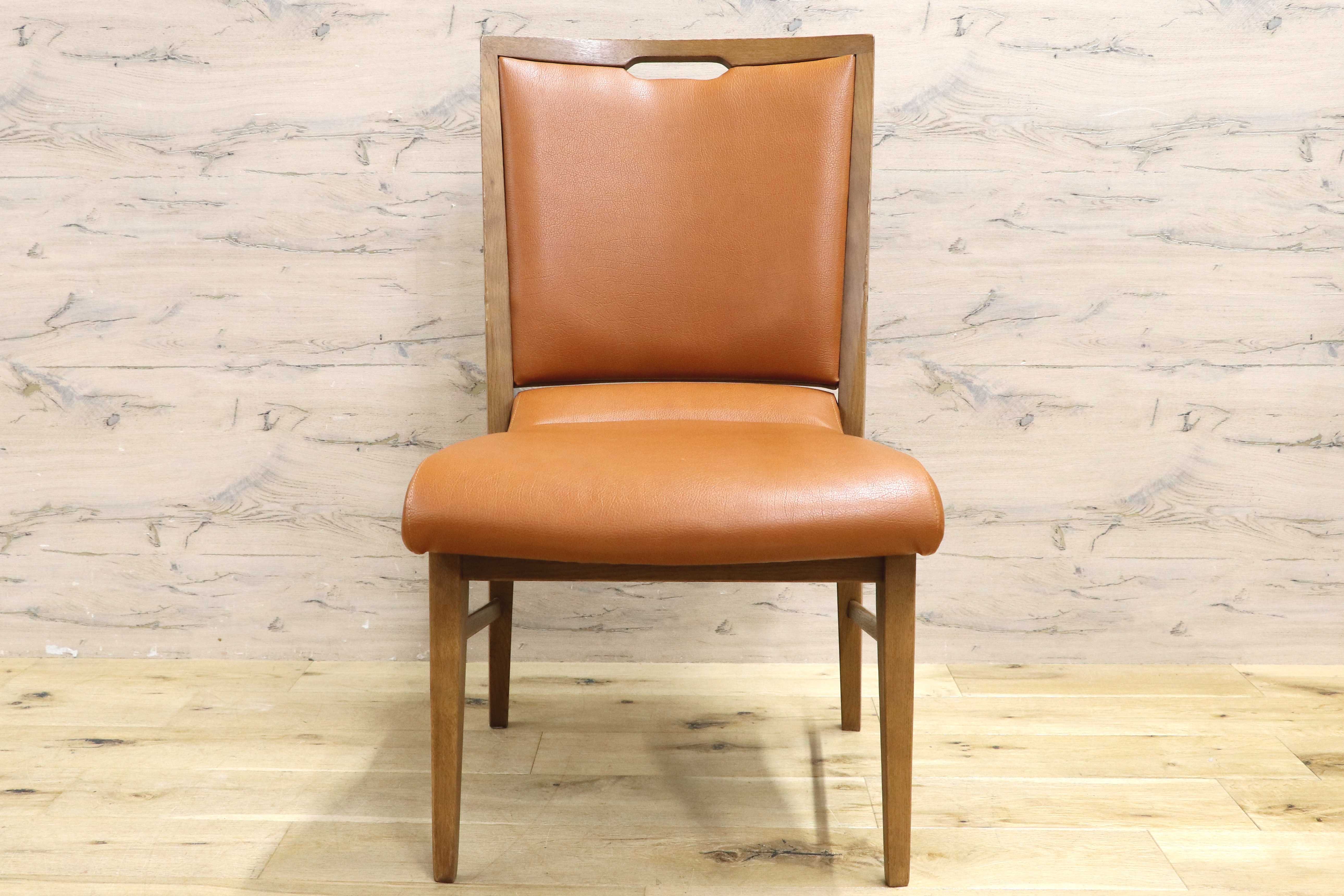 GMIS356B○karimoku / カリモク ダイニングチェア アームレスチェア 椅子 国産家具 1人掛け レザー