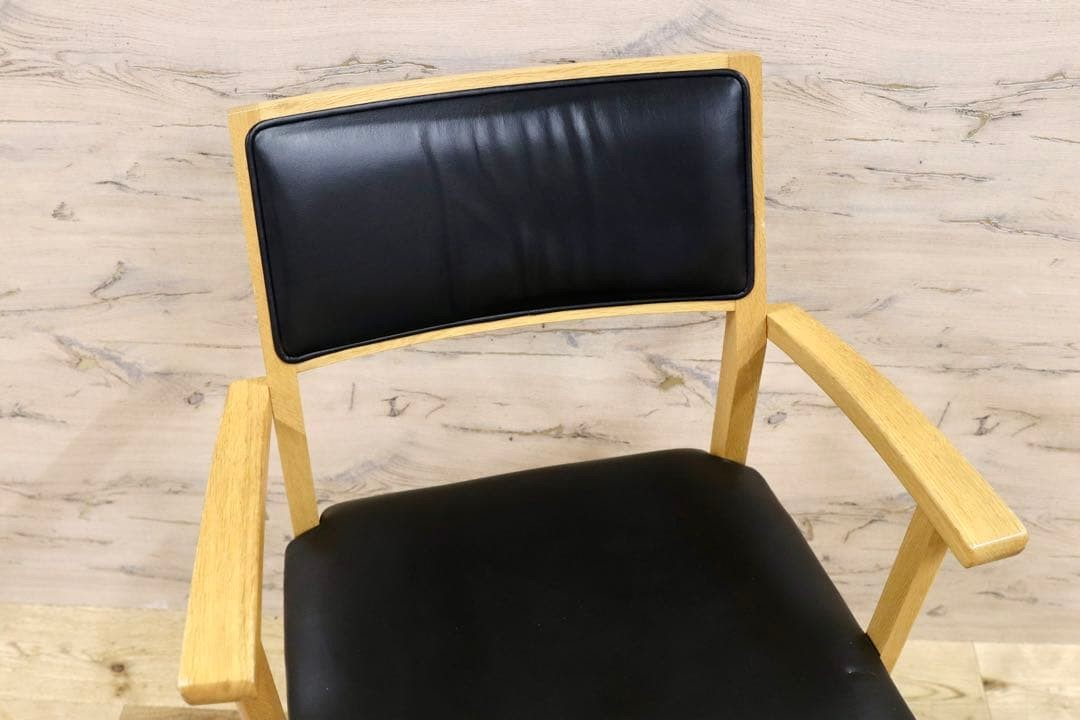 GMGH431○清見堂工房 飛騨家具 ダイニングチェア 椅子 2脚セット オーク材 アームチェア スタイリッシュモダン 合皮 北欧スタイル