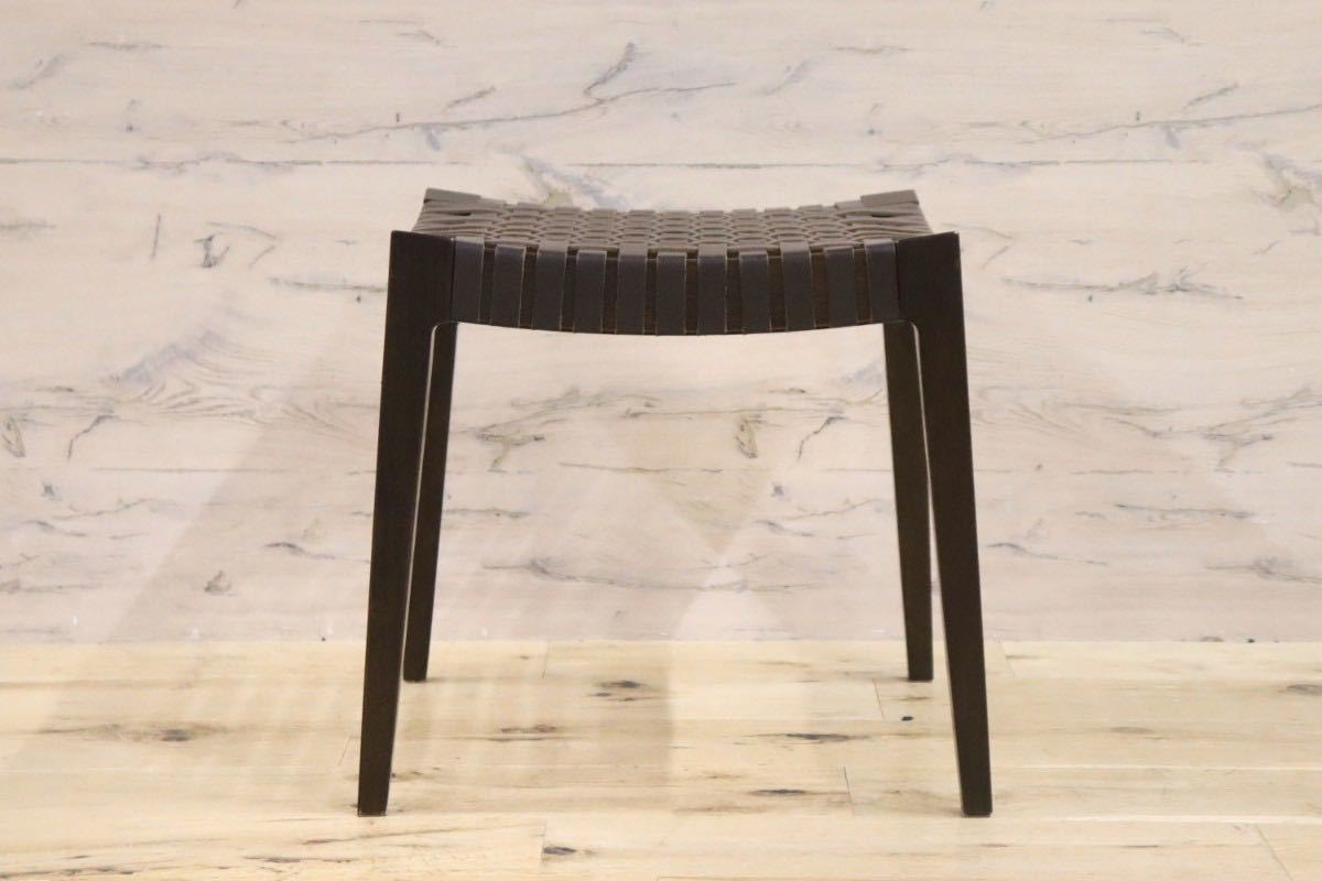 GMGH256○北欧スタイル スツール 椅子 格子状 ウェーピング 本革 レザー ダークブラウン モダン 展示品